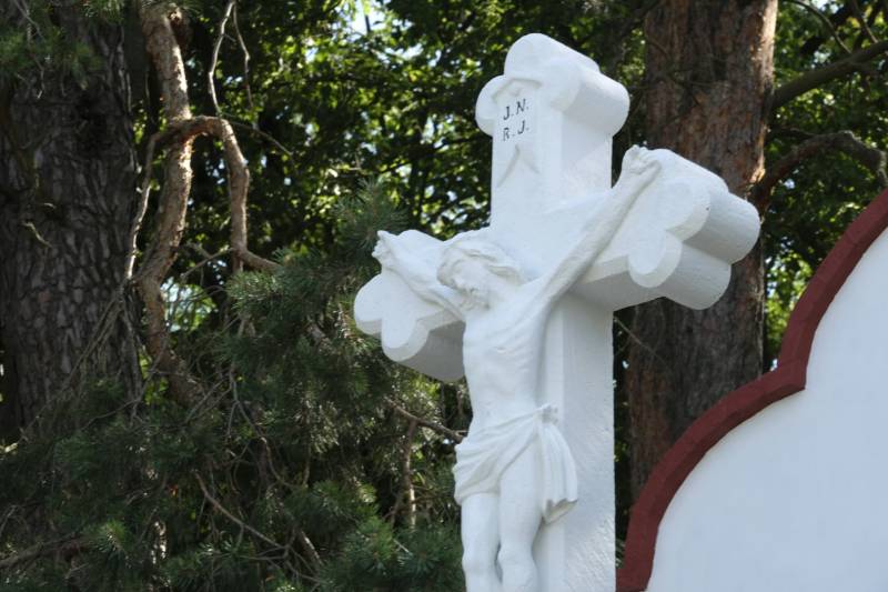 2021.06.30_Gödre felújított kálvária (38).JPG